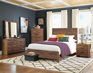 Gilliam Full- Bed, Dresser, Mirror
