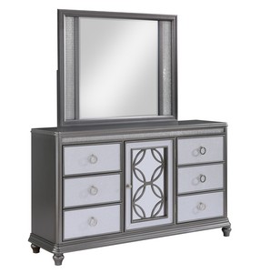 Glamour Dresser