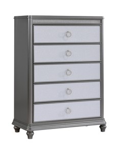 Glamour Chest